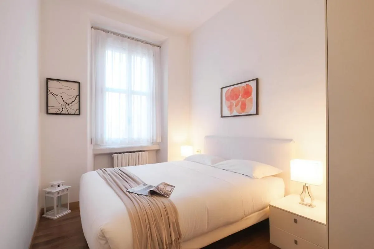 Cozy Two-Bedroom Apartment In Citta Studi Area Milan